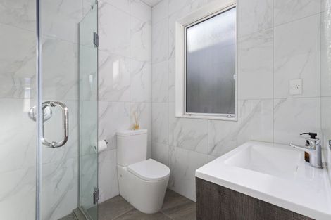 Photo of property in 10 Hemopo Street, Pukekohe, 2120