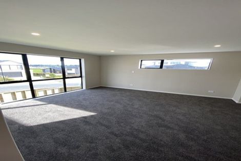 Photo of property in 5 Bendridge Street, Flat Bush, Auckland, 2019