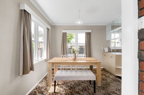 Photo of property in 39 Pollen Crescent, Melville, Hamilton, 3206