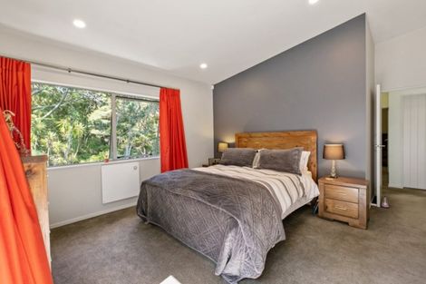 Photo of property in 2/72 Spinella Drive, Bayview, Auckland, 0629