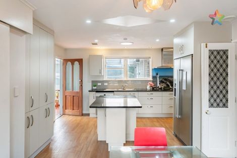 Photo of property in 60 Kairimu Street, Stokes Valley, Lower Hutt, 5019