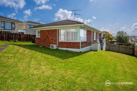 Photo of property in 2/18 Anne Road, Hillcrest, Auckland, 0627