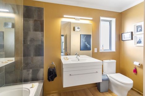 Photo of property in 39 Oxford Street, West End, Timaru, 7910