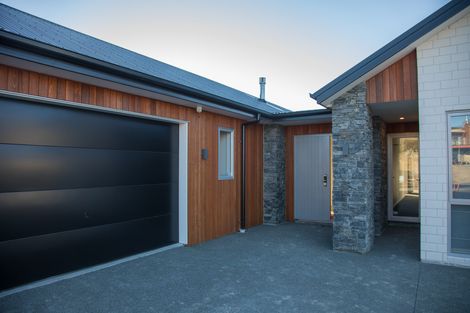 Photo of property in 25 Mistake Drive, Lake Tekapo, 7999