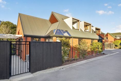 Photo of property in 12/37 Cornwall Street, St Albans, Christchurch, 8014