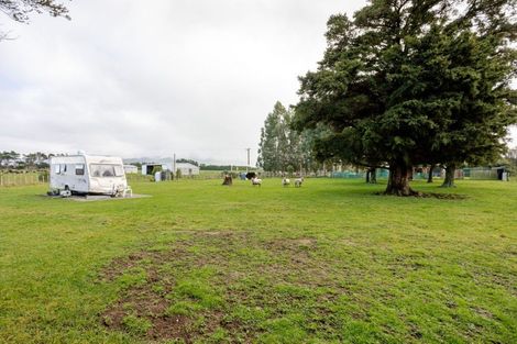 Photo of property in 341 Maharahara Road, Dannevirke, 4972