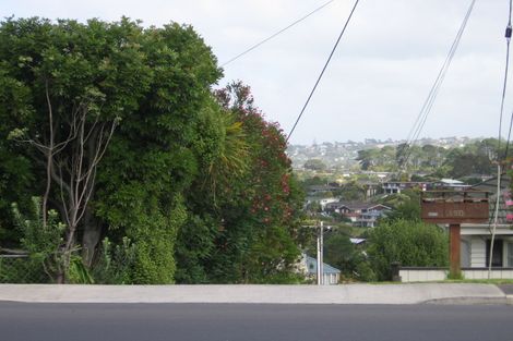 Photo of property in 3/190 East Coast Road, Forrest Hill, Auckland, 0620