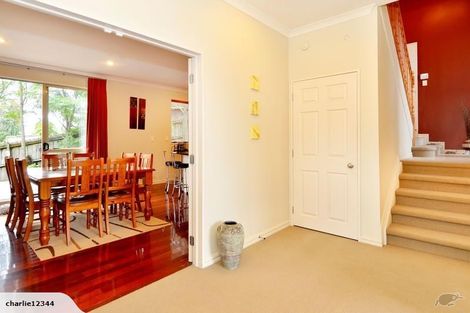 Photo of property in 10 Summerfield Lane, Albany, Auckland, 0632