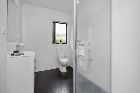 Photo of property in 8 Double Bay Road, Pyes Pa, Tauranga, 3112