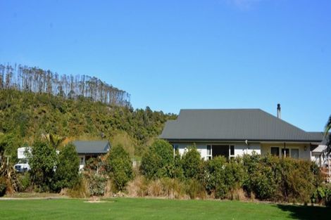Photo of property in 31 Bridge Street, Karamea, 7893