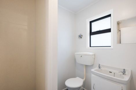 Photo of property in 5 Norna Grove, Waikawa Beach, Manakau, 5573