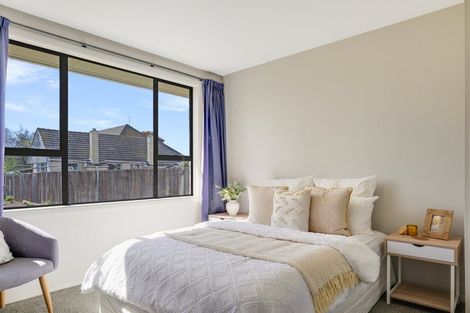 Photo of property in 11 Dinton Street, Russley, Christchurch, 8042