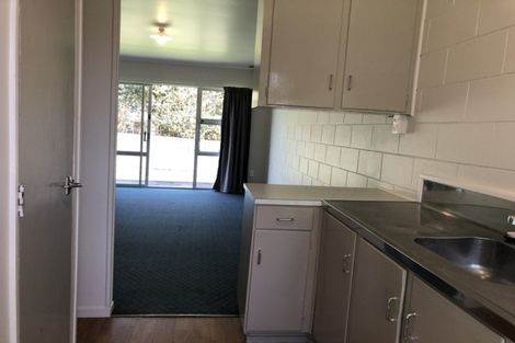 Photo of property in 3/100 Lynwood Road, New Lynn, Auckland, 0600