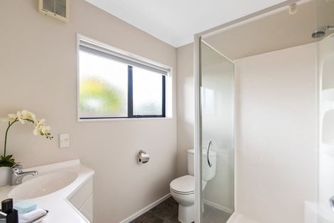 Photo of property in 2 Central Park, Paraparaumu Beach, Paraparaumu, 5032