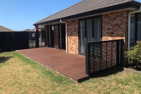 Photo of property in 140 Doncaster Drive, Papamoa Beach, Papamoa, 3118