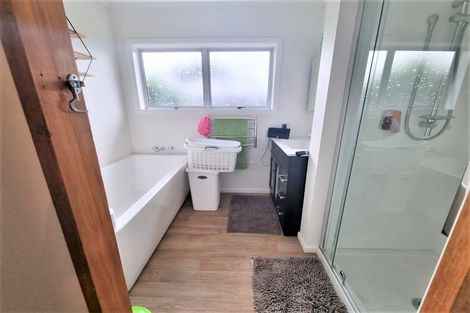 Photo of property in 56a Brooklyn Road, Carterton, 5713