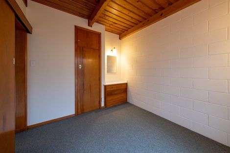 Photo of property in 5/209 Waikawa Road, Waikawa, Picton, 7220