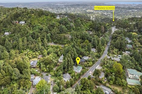 Photo of property in 7 Huia Road, Titirangi, Auckland, 0604