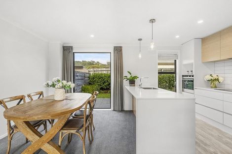 Photo of property in 1b Breakwater Way, Whitby, Porirua, 5024