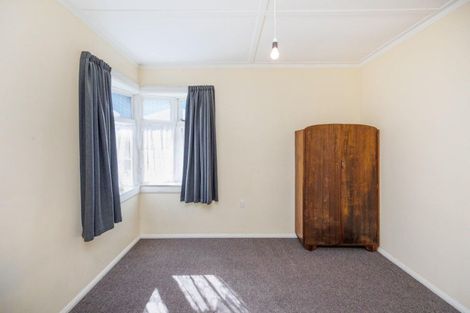 Photo of property in 1/4 Oxford Street, Hokowhitu, Palmerston North, 4410