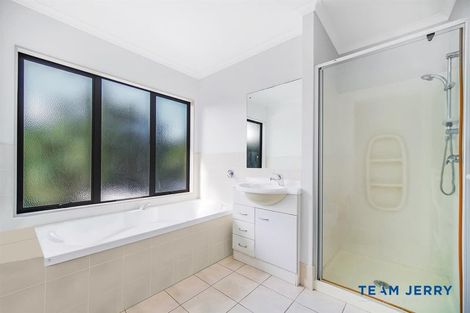 Photo of property in 62 Peninsula Road, Mangere, Auckland, 2022