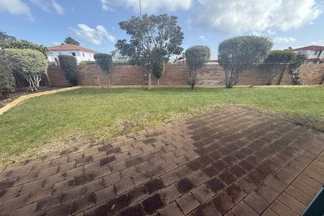 Photo of property in 1/338 Mount Albert Road, Mount Roskill, Auckland, 1041