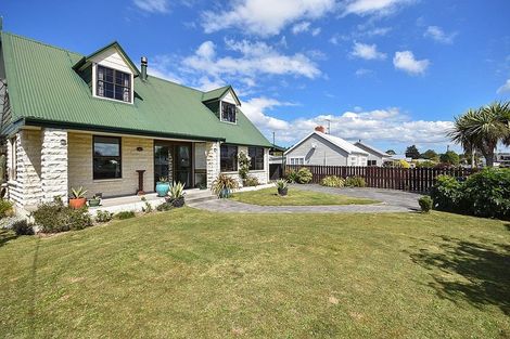 Photo of property in 45 Johnson Street, Milton, 9220