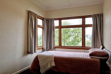 Photo of property in 26 Downe Street, New Plymouth, 4310