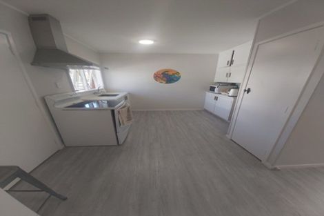 Photo of property in 2/766 Beach Road, Browns Bay, Auckland, 0630