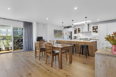 Photo of property in 8a Esme Place, Matua, Tauranga, 3110