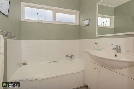 Photo of property in 11 Carlton Crescent, Te Kamo, Whangarei, 0112