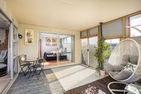 Photo of property in 27 High Street East, Waitara, 4320