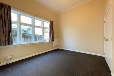 Photo of property in 8 Levy Street, Mount Victoria, Wellington, 6011