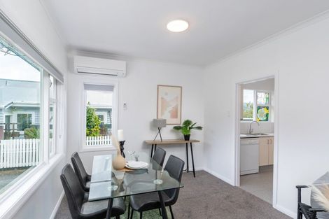 Photo of property in 19 Field Street, Silverstream, Upper Hutt, 5019