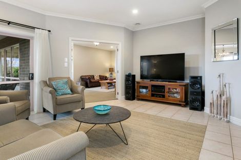 Photo of property in 30 Sheridan Crescent, Leamington, Cambridge, 3432