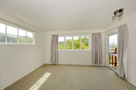 Photo of property in 2 Selwyn Lane, Lyttelton, 8082