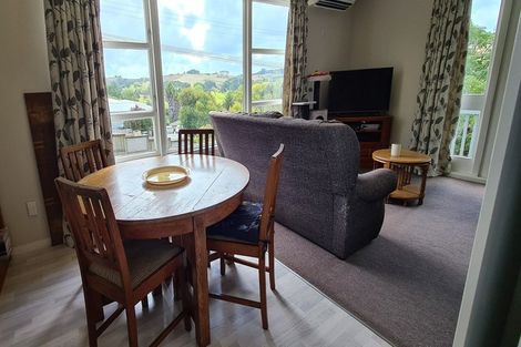 Photo of property in 14 View Street, Maungaturoto, 0520