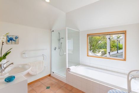 Photo of property in 2/29 Wroxton Terrace, Merivale, Christchurch, 8014