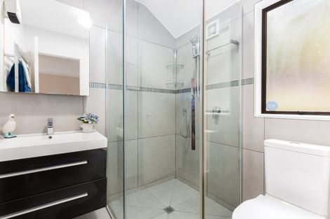 Photo of property in 5 Furneaux Grove, Whitby, Porirua, 5024