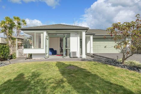 Photo of property in 10 Hawk Place, Welcome Bay, Tauranga, 3112