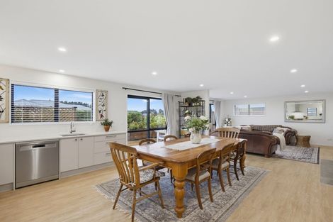 Photo of property in 2/3 Loe Place, Amberley, 7410