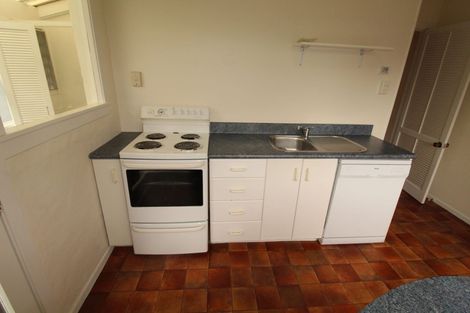 Photo of property in 414a Mount Albert Road, Mount Roskill, Auckland, 1041