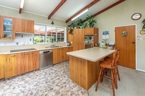Photo of property in 220 Watt Livingstone Road, Westmere, Whanganui, 4574