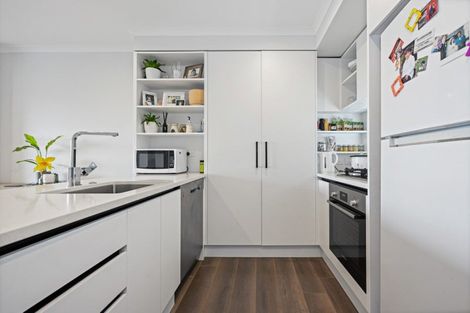 Photo of property in 9/14 Ruakiwi Road, Hamilton Lake, Hamilton, 3204