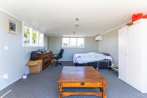 Photo of property in 10 Studholme Street, Waimate, 7924