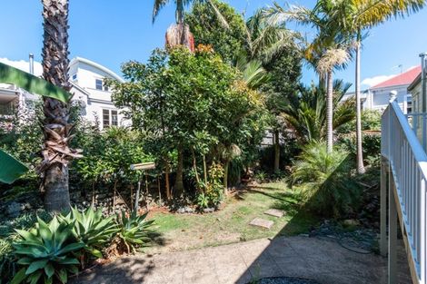 Photo of property in 17 Royal Terrace, Sandringham, Auckland, 1025