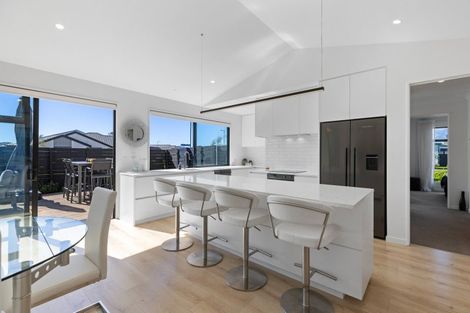 Photo of property in 52 Manakura Street, Russley, Christchurch, 8042