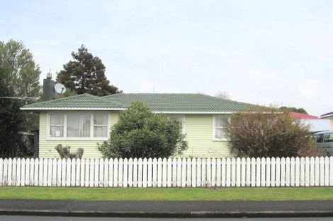 Photo of property in 11 Mcentee Street, Papakura, 2110