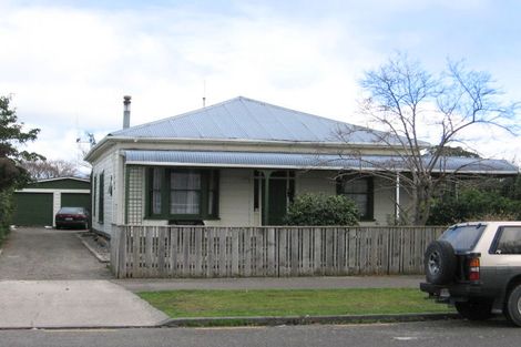 Photo of property in 44 Lombard Street, Palmerston North, 4410