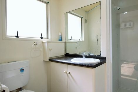 Photo of property in 80m Tirimoana Road, Te Atatu South, Auckland, 0602